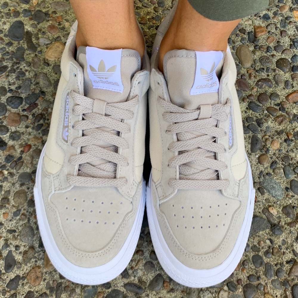 Continental Vulc W